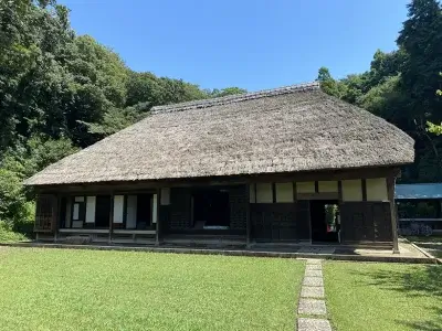風土がかたちづくる住まい ━━ 栃木の民家と間取りの記憶